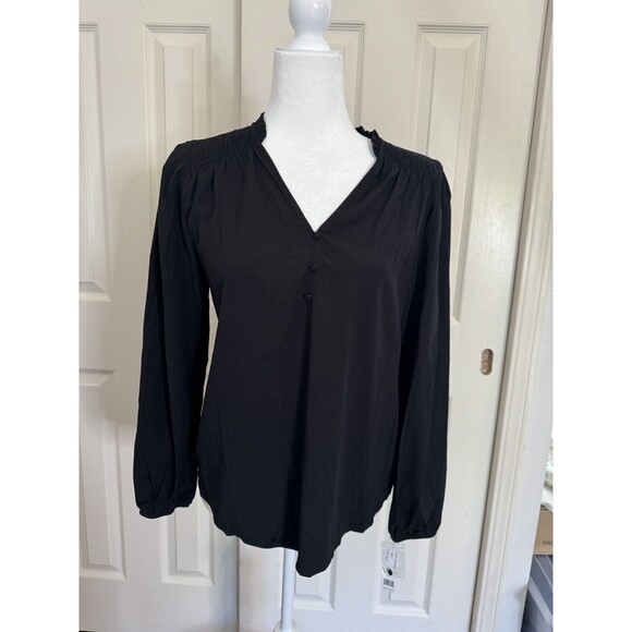 Zac & Rachel Women's Elegant Top with 3 Button Closure and Smocked Shoulders,S - Picture 3 of 16